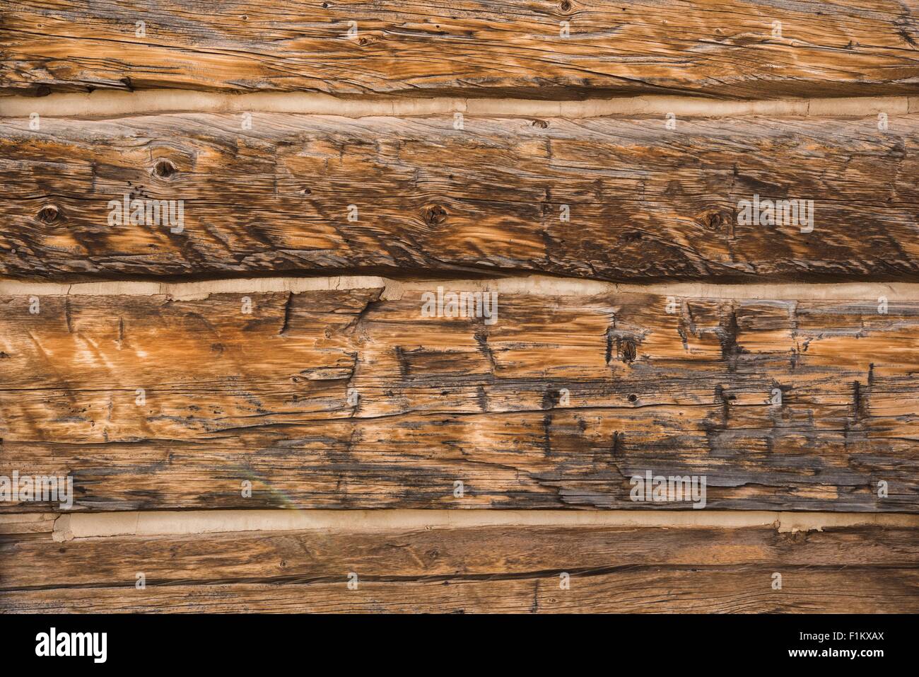 Retro-Holz Hintergrund. Alte Protokolle Gebäude Wand Hintergrund. Stockfoto