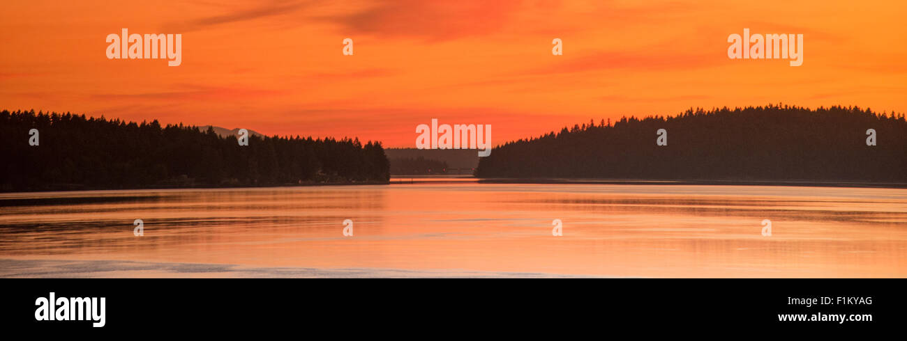 Sonnenaufgang auf dem Puget Sound, State of Washington. USA Stockfoto