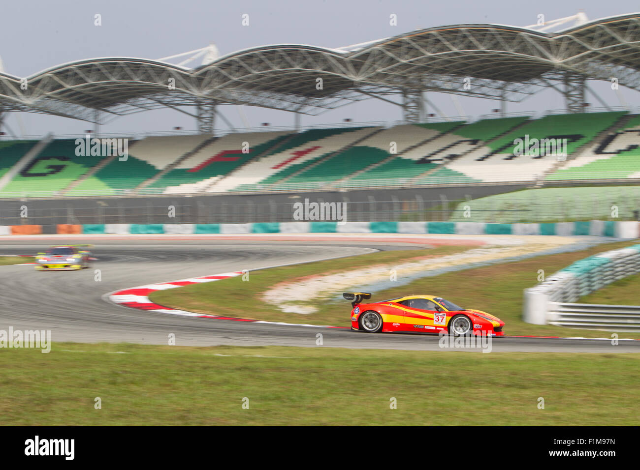 Sepang, Malaysia. 04. Sep, 2015. Italienische Ferrari Auto Nr. 37 Ausgänge 2 abbiegen asiatische Festival of Speed Race, Sepang, Malaysia Credit: Chung Jin Mac/Alamy Live News Stockfoto