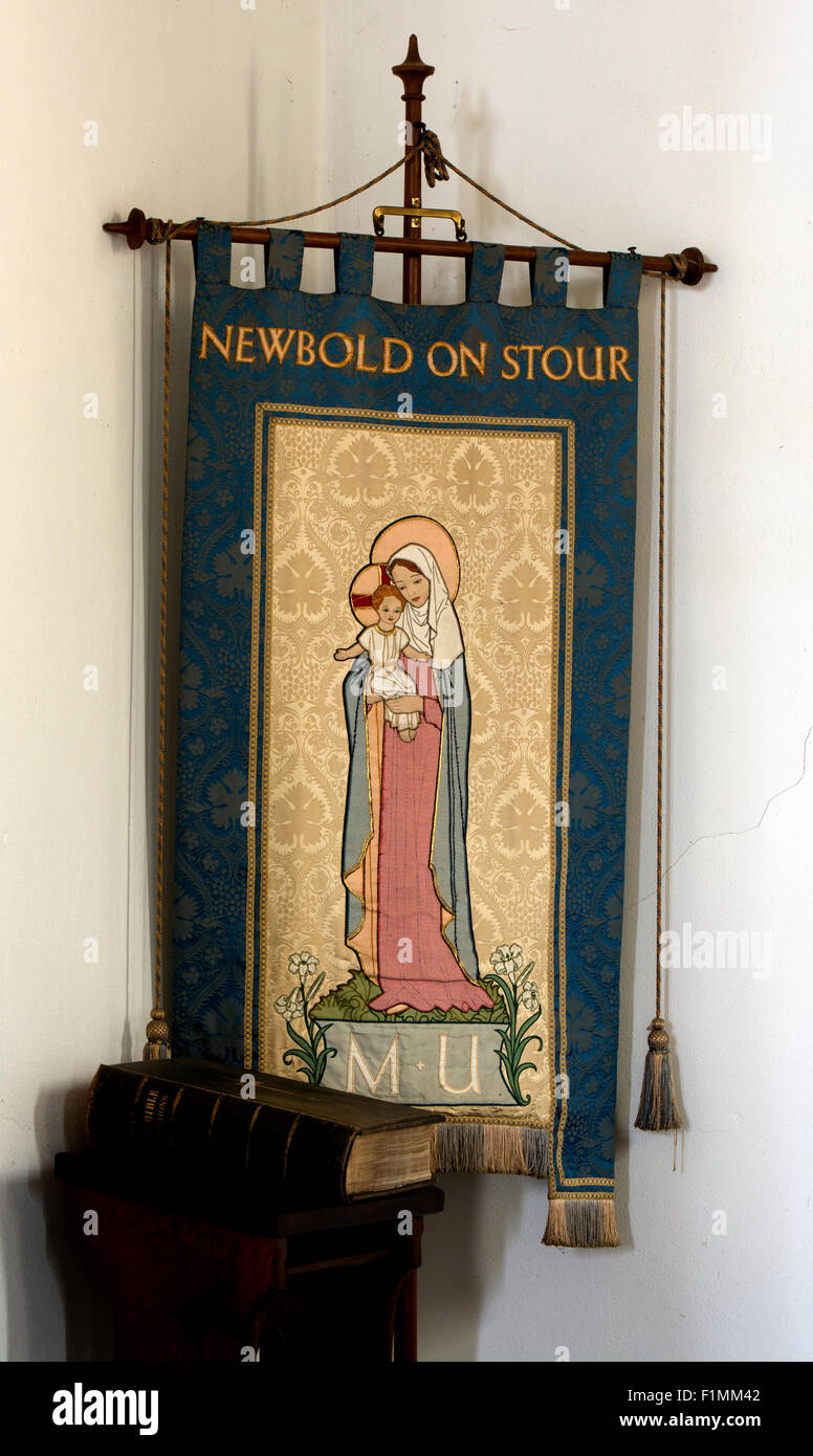 Mütter Union Banner, St. David's, Kirche, Newbold auf Stour, Warwickshire, England, UK Stockfoto