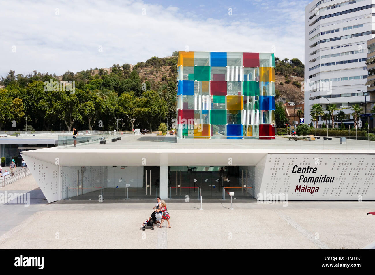 Centre Pompidou Malaga, das Centre Pompidou, der Würfel, Pop-up-Museum, Malaga, Andalusien, Spanien. Stockfoto