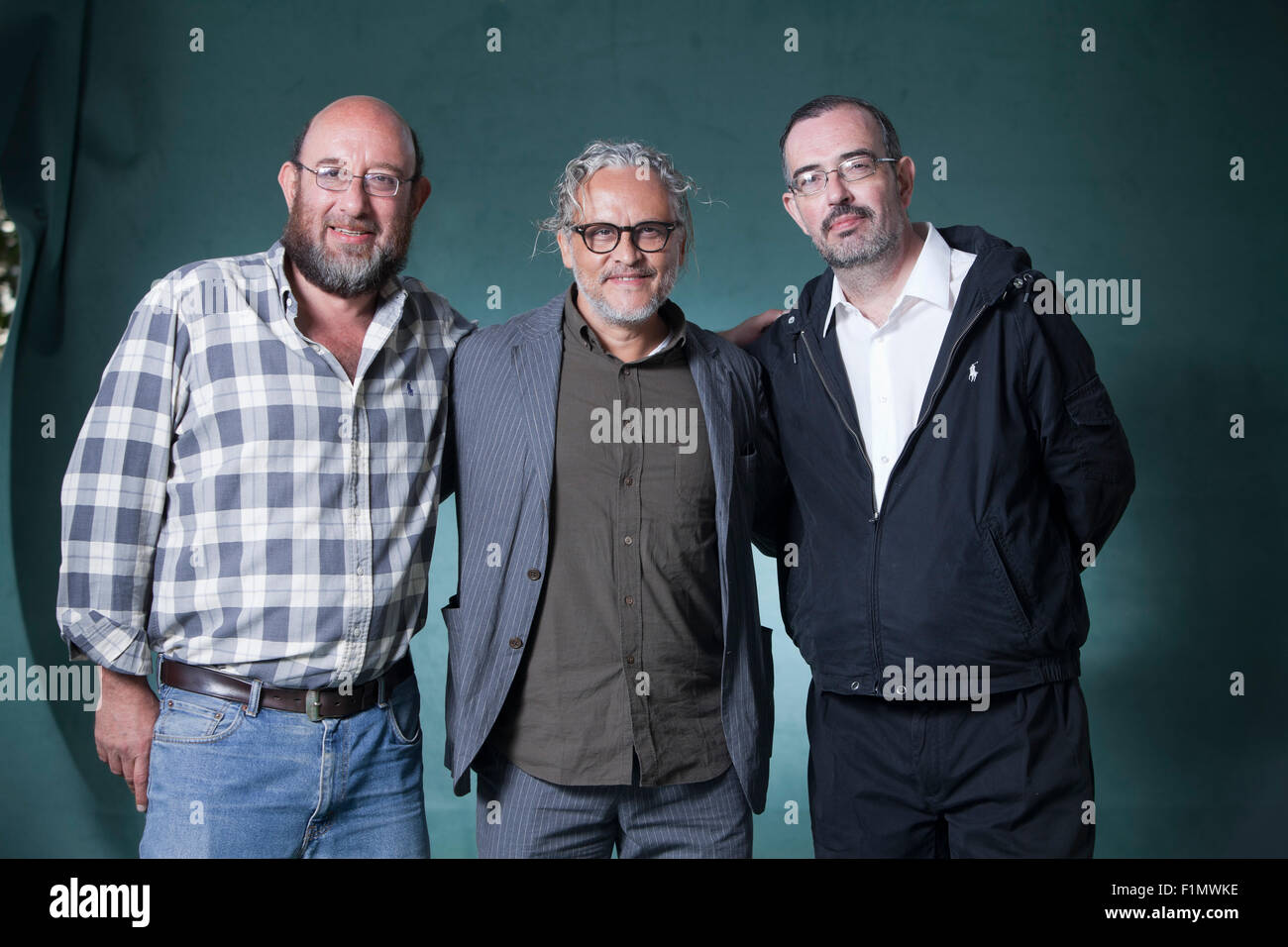 Eduardo Antonio Parra (links) Gabriel Orozco (Mitte) und Pablo Soler Frost, an das Edinburgh International Book Festival 2015. Edinburgh, Schottland. 17. August 2015 Stockfoto