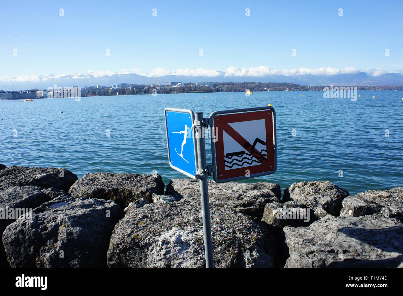 Zeichen am Genfer See Stockfoto