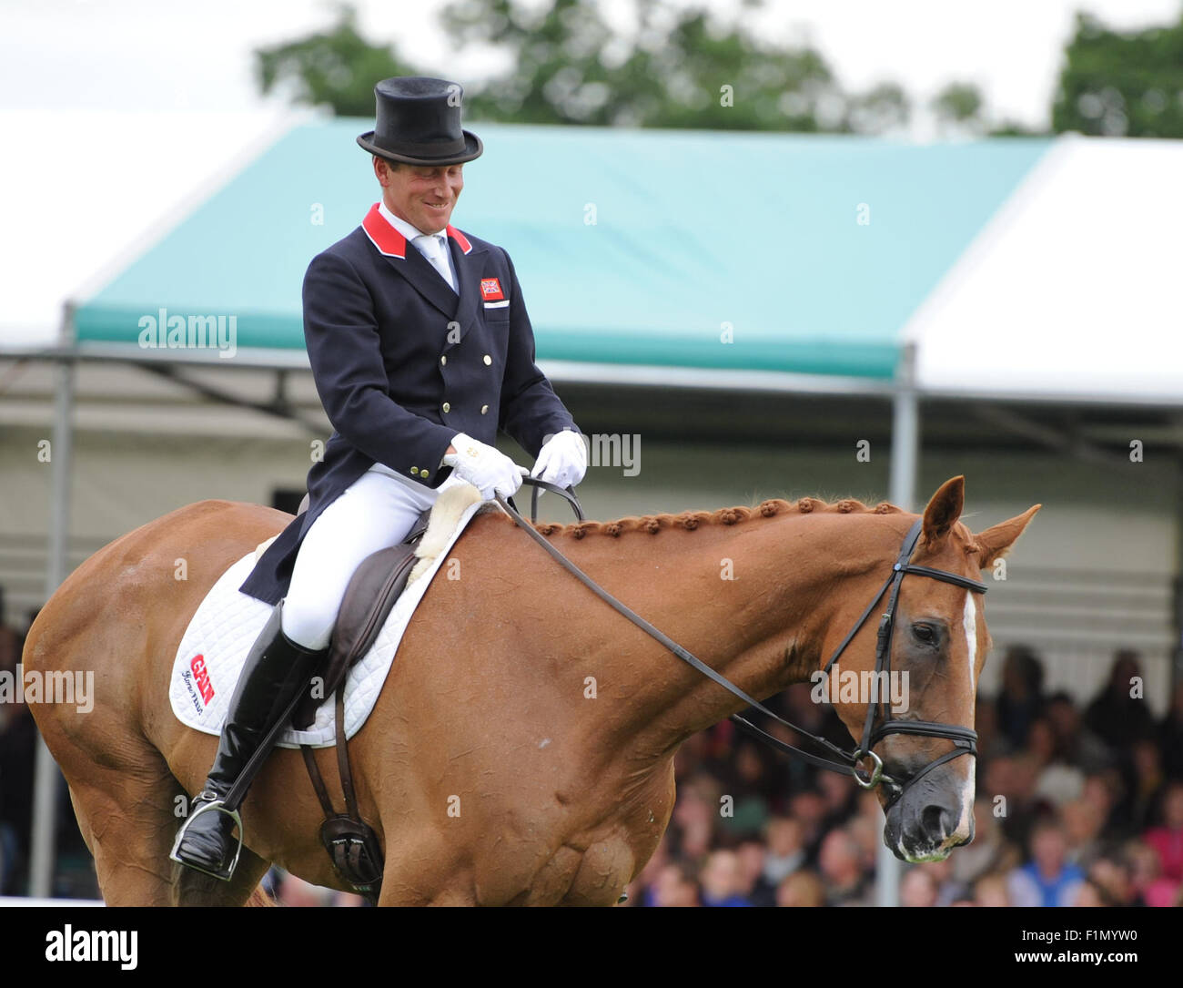 Stamford, UK. 4. September 2015. Land Rover Burghley Horse Trials 2015, Stamford England. Oliver Townend (GBR) RidingÊArmada in der Dressur-Phase Credit: Julie Priestley/Alamy Live News Stockfoto