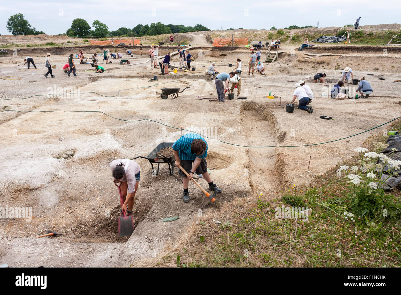 Römerstadt-Life-Projekt: eine archäologische Ausgrabungsstätte bei geht, Berkshire, England, GB, UK. Stockfoto