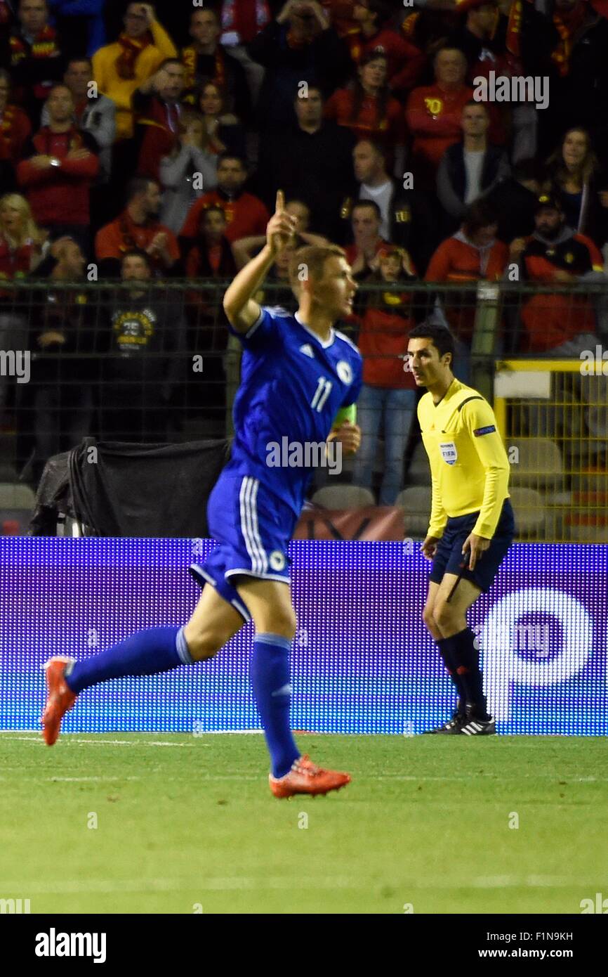 03.09.2015. Brüssel, Belgien, Euro 2016 Qualifikation Fußball Belgien Bosnien Herzegowina. Edin Dzeko von Bosnien-Herzegowina feiert sein Tor Stockfoto