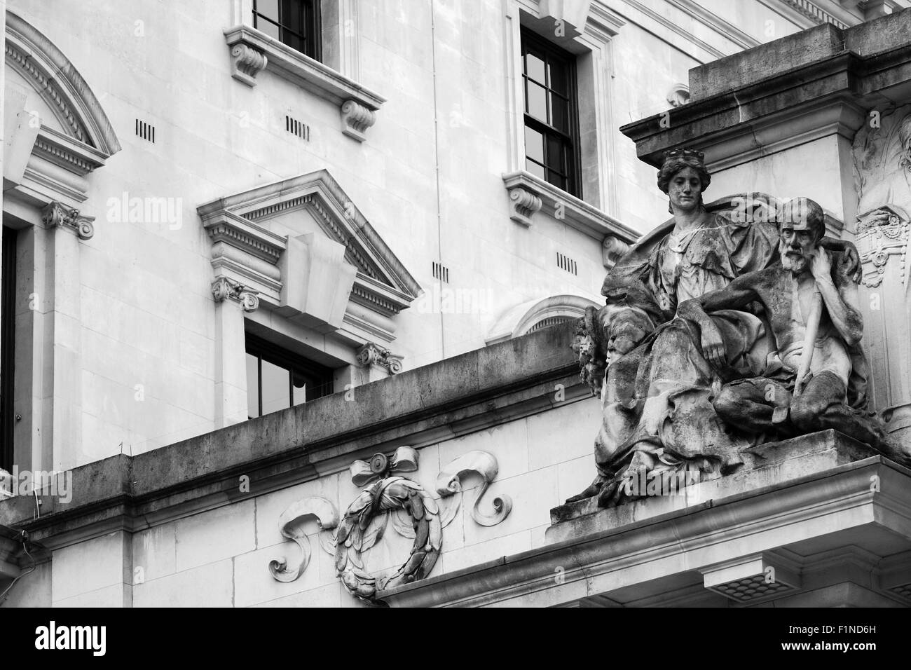 Details zu einem Gebäude in Whitehall, London, England Stockfoto