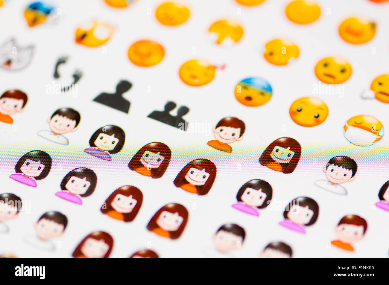 Anzeige verschiedener Menschen emojis Stockfoto