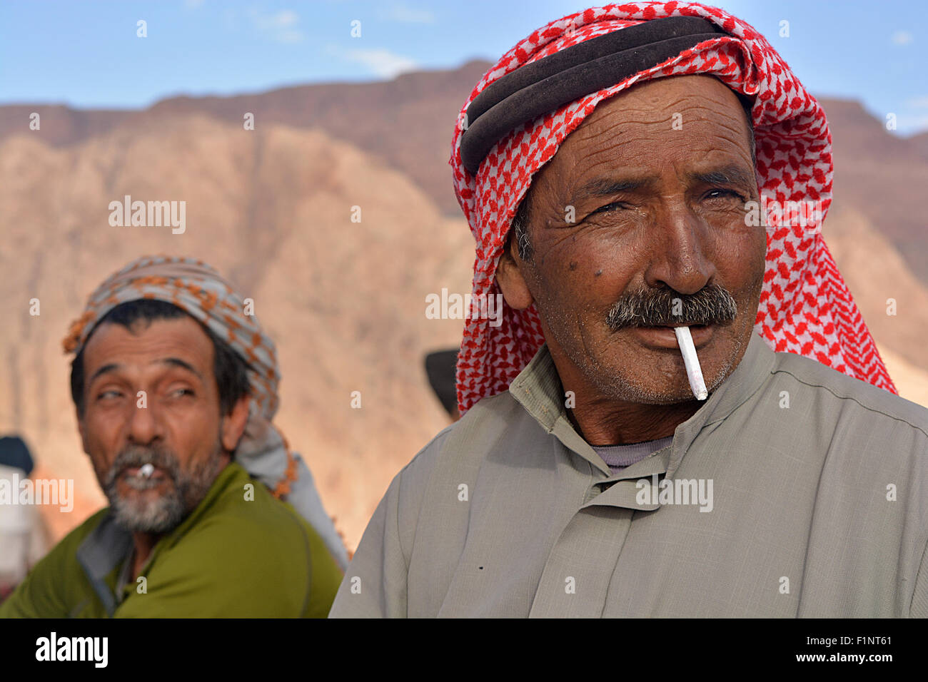 Jordan, traditionellen Beduinen arabische Männer. Stockfoto