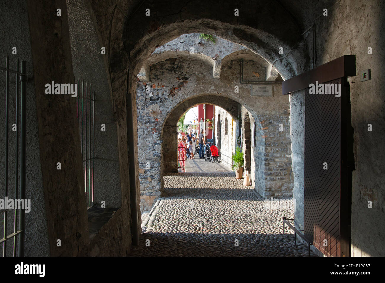 Mittelalterliche Altstadt Varenna See Como Lombardei Italien Stockfoto