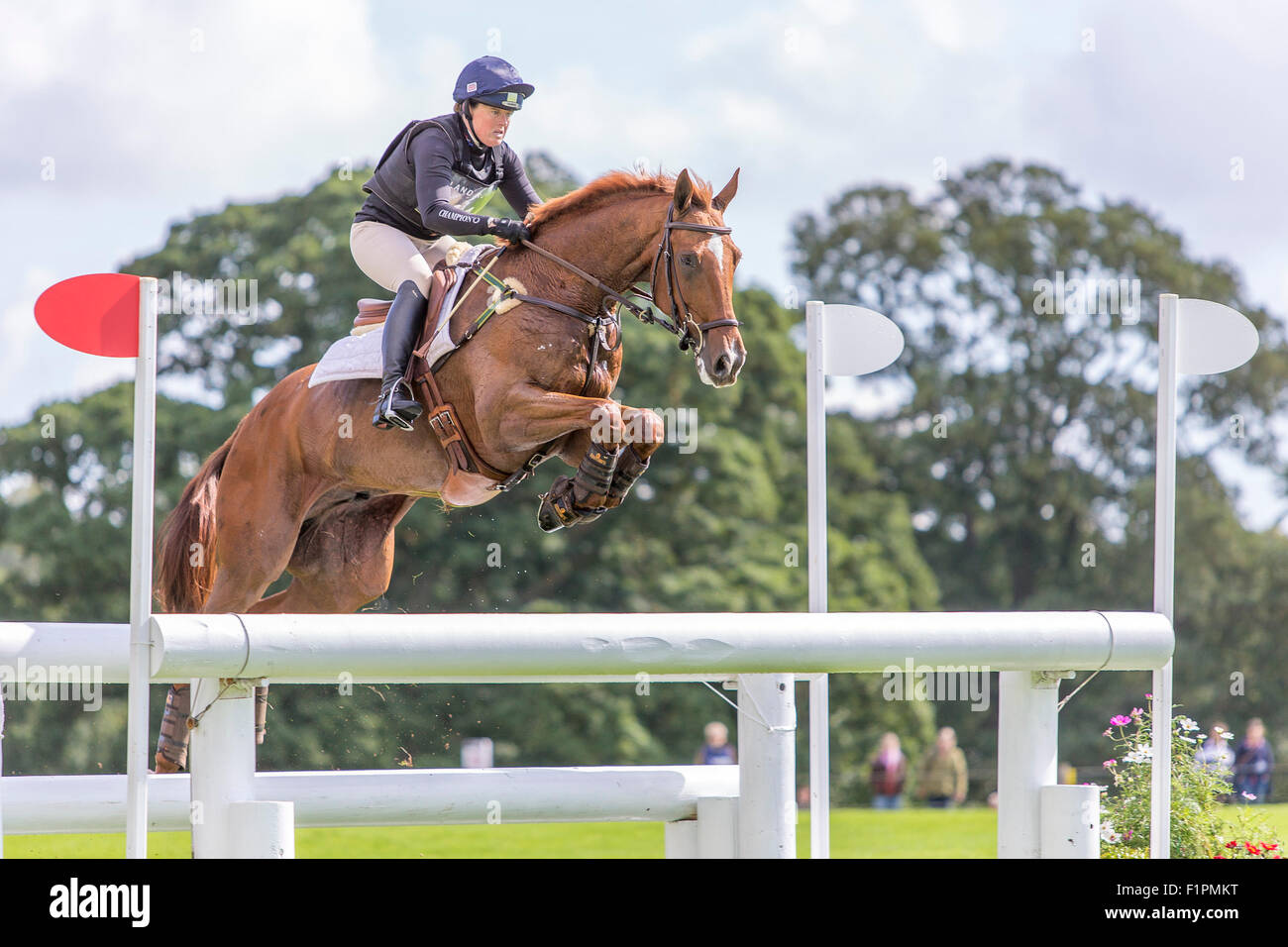 Burghley, Stamford, Lincs, UK. 05. Sep, 2015. Land Rover Burghley Horse Trials. Pippa Funnell auf neu gestaltete Kredit: Action Plus Sport/Alamy Live News Stockfoto