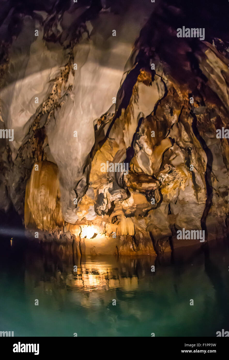 Palawan Puerto Princesa Unterirdischer Fluss Philippinen Stockfotos und