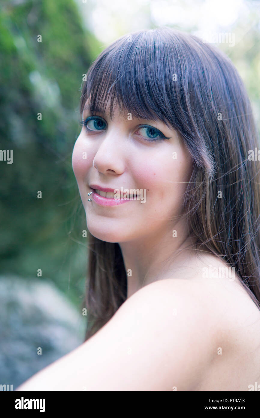 Einer attraktiven jungen kroatischen Frau aus Korcula in Dalmatien Stockfoto