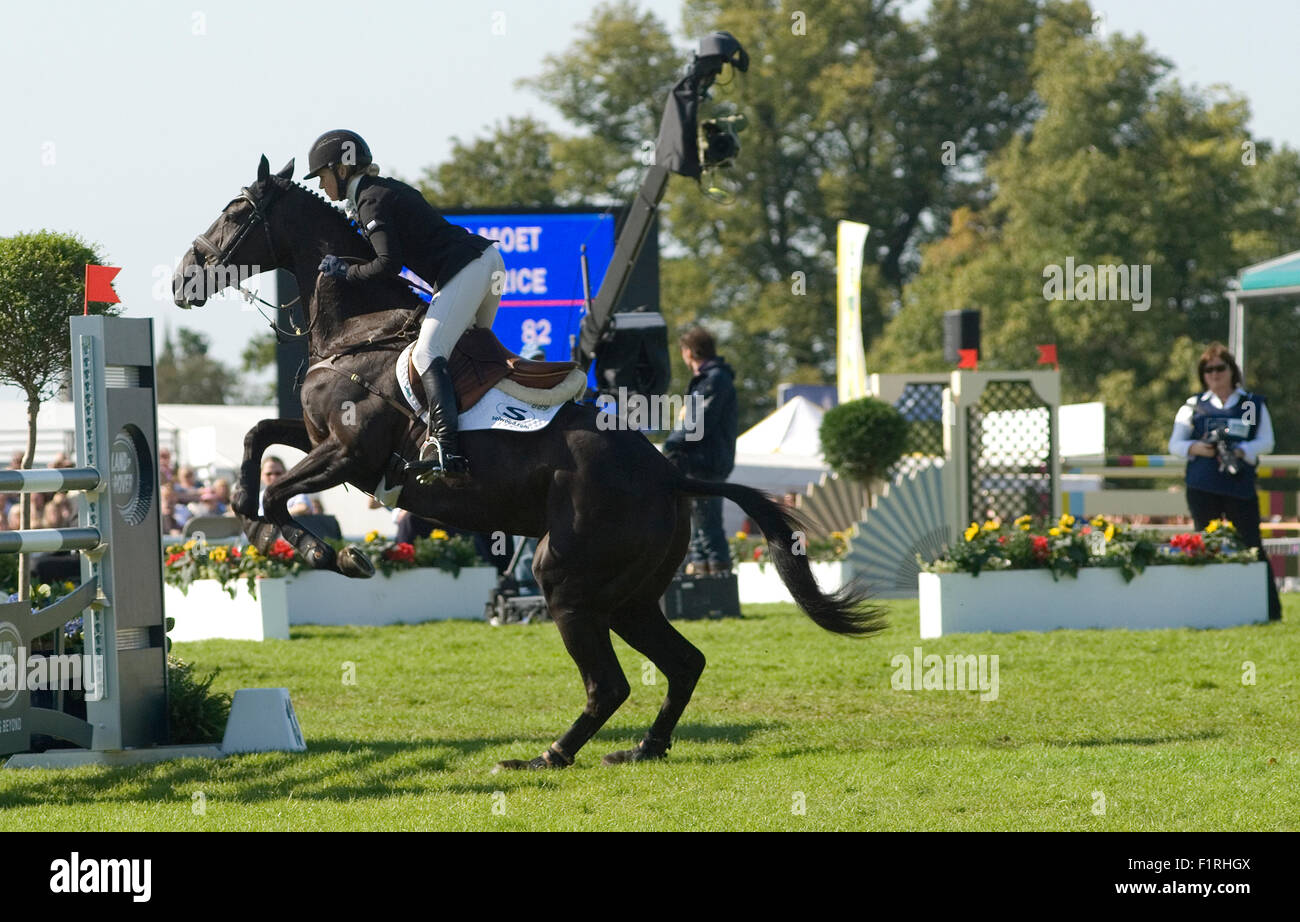 England Stamford Lincolnshire 4. September 2015; Springprüfung in der Hauptausstellung Boden Credit: Clifford Norton/Alamy Live News Stockfoto