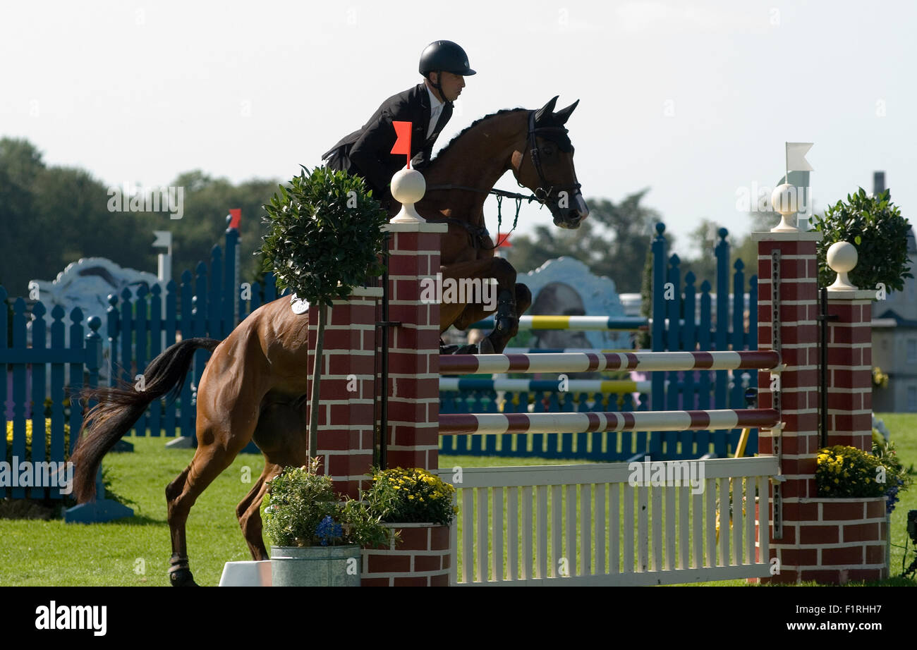 England Stamford Lincolnshire 4. September 2015; Springprüfung in der Hauptausstellung Boden Credit: Clifford Norton/Alamy Live News Stockfoto