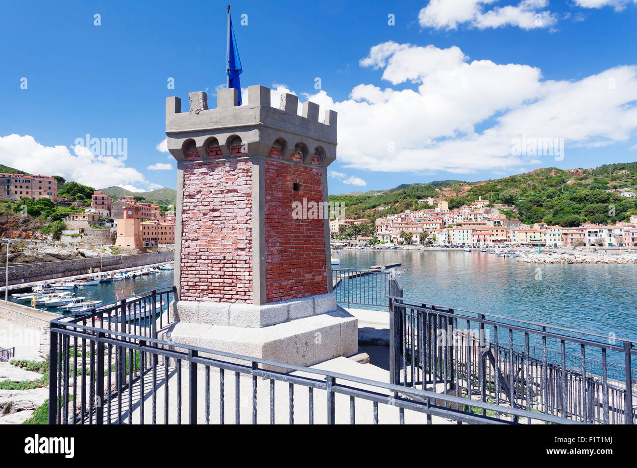 Hafen von Rio Marina, Insel Elba, Provinz Livorno, Toskana, Italien, Europa Stockfoto