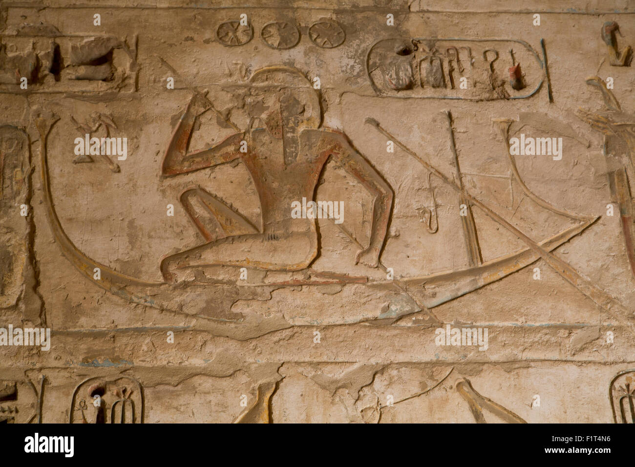 Reliefs, Medinet Habu (Leichenhalle Tempel von Ramses III), West Bank, Luxor, Theben, UNESCO, Ägypten, Nordafrika Stockfoto