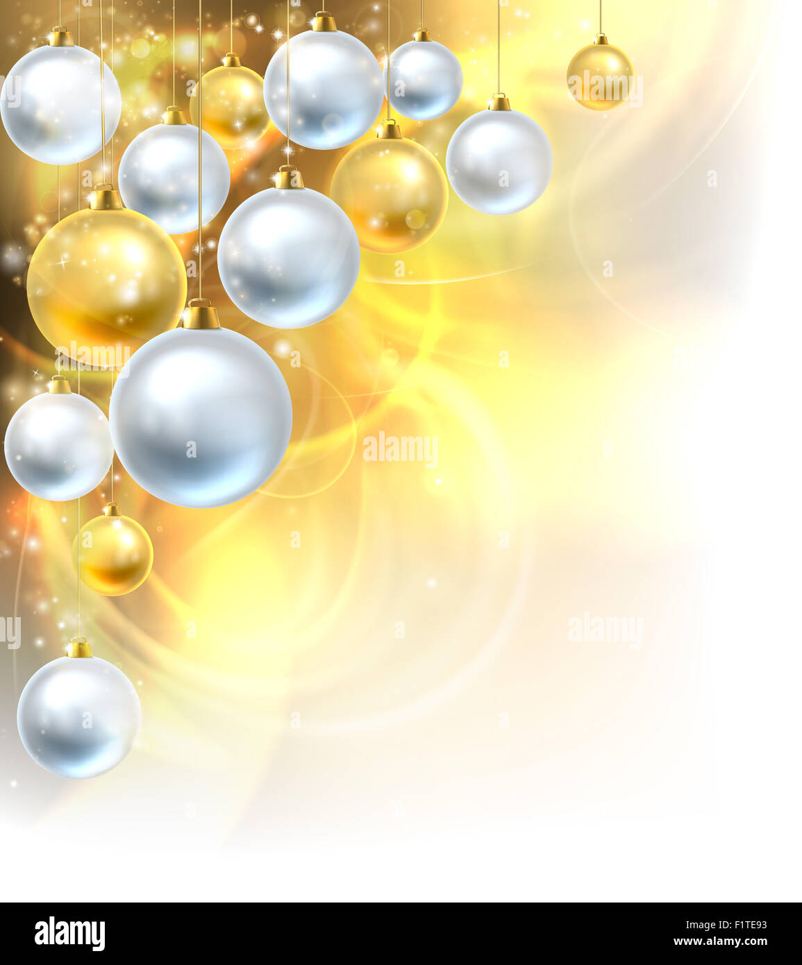 Gold und Silber abstrakt Christbaumkugel Weihnachtsdekoration Ornamente festliche Design-Ecke-Hintergrund. Verblasst in weiß auf der Unterseite ein Stockfoto