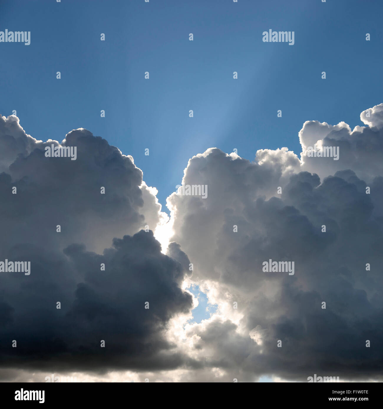 Wolken über der Ostsee an der Küste von Gotland, Schweden Stockfoto