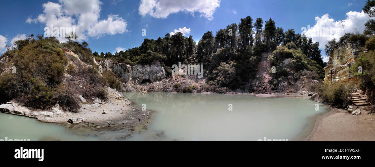 Wai-o-Tapu geothermal Bereich in Rotorua, Nordinsel, Neuseeland Stockfoto