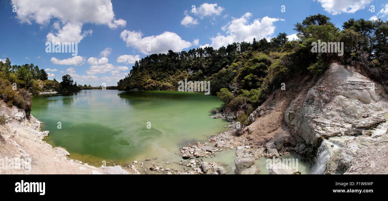 Wai-o-Tapu geothermal Bereich in Rotorua, Nordinsel, Neuseeland Stockfoto