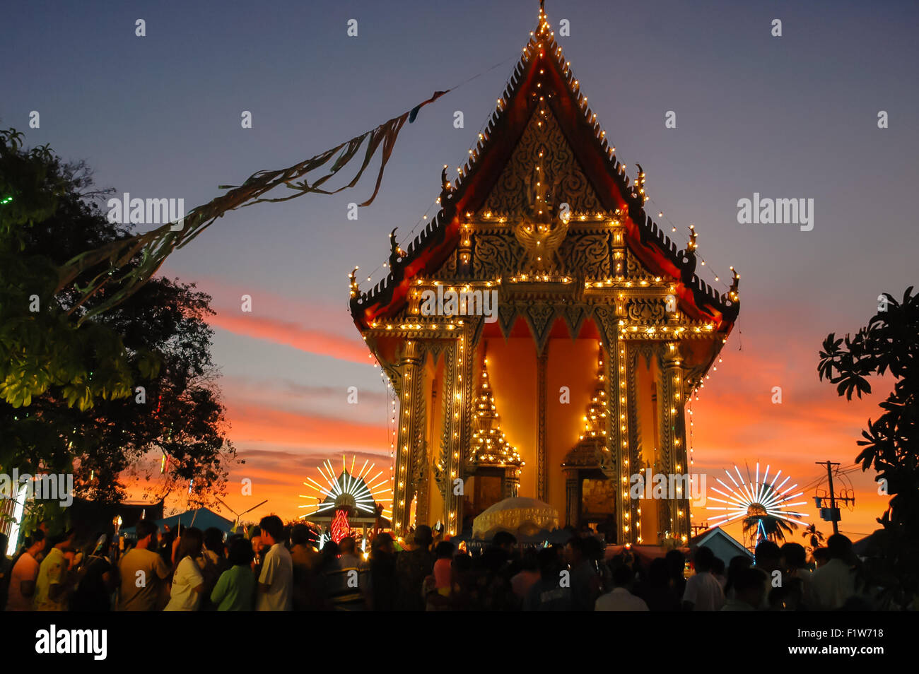 Tempel-Messe ist eine jährliche Tradition Credit: Sujadn Pochanakit/Alamy Live News Stockfoto