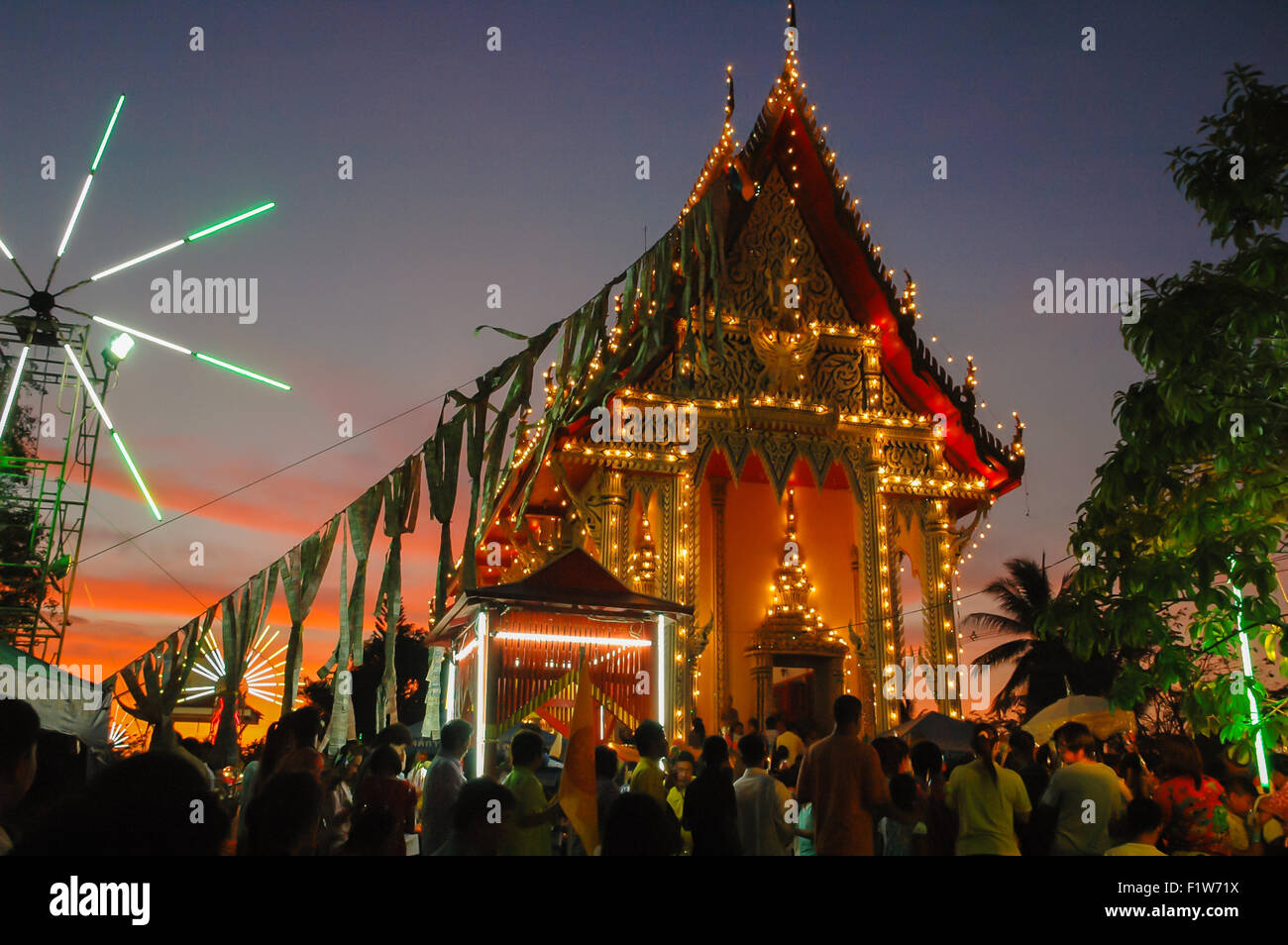 Tempel-Messe ist eine jährliche Tradition Credit: Sujadn Pochanakit/Alamy Live News Stockfoto