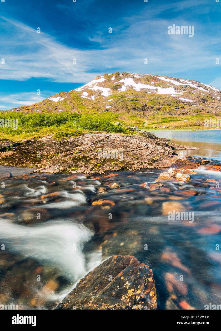 Das frische Wasser Nord-Norwegen Stockfoto