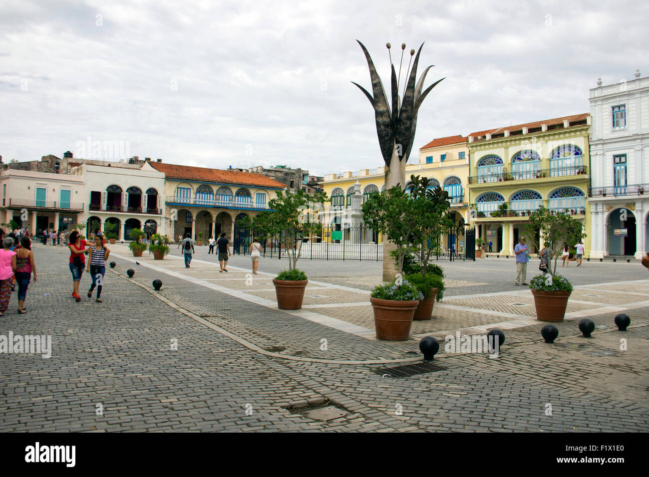 Plaza Vieja in Havanna - Kuba Stockfoto