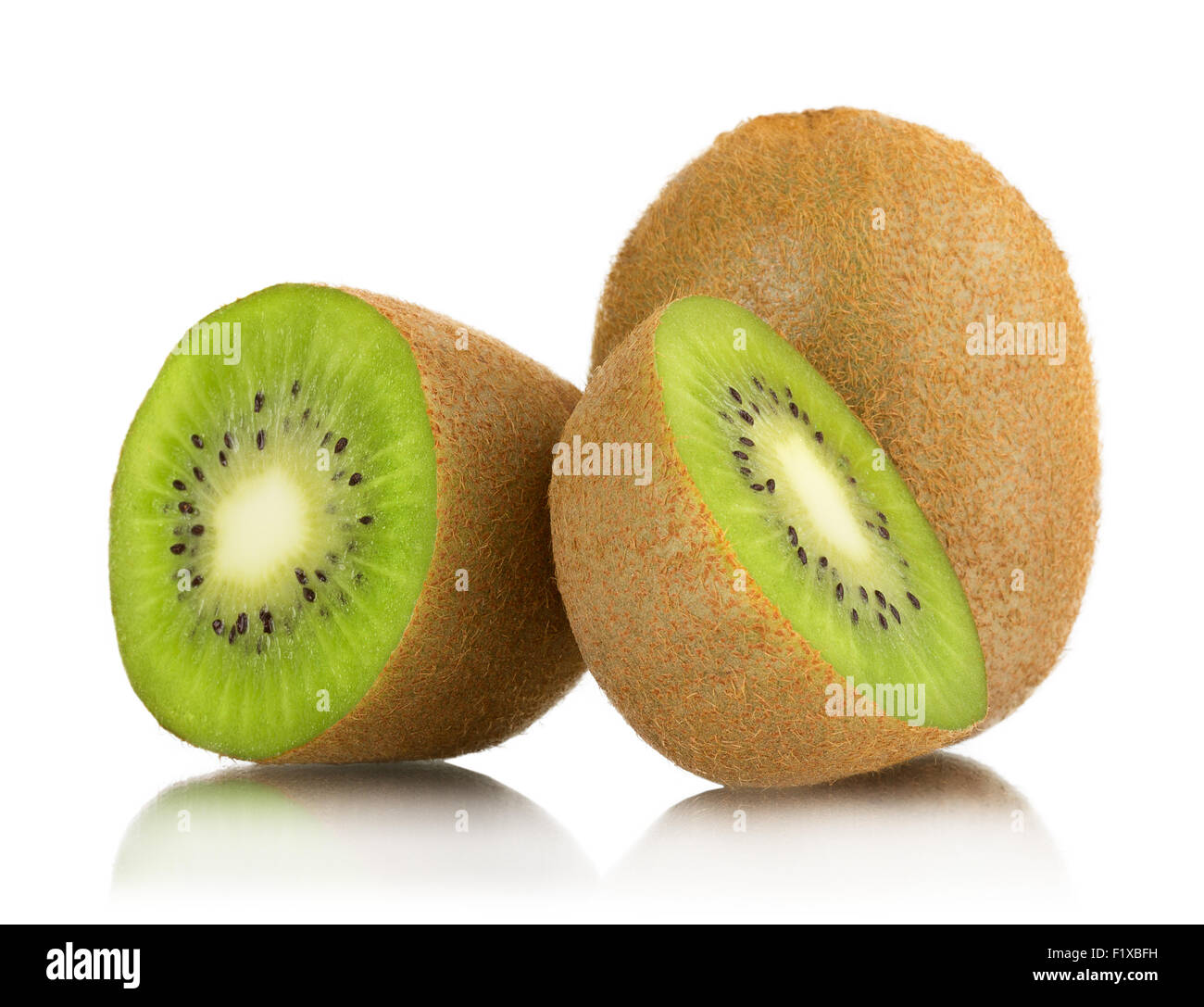 Kiwi auf einer weißen Scheiben. Stockfoto