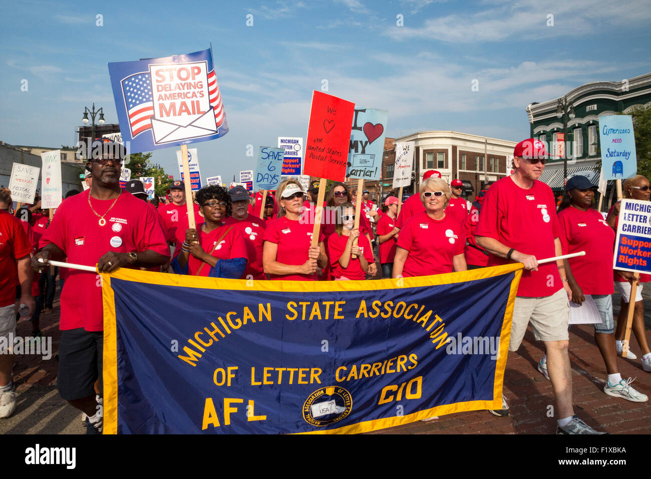 Detroit, Michigan - Mitglieder von den nationalen Verband Brief Fluggesellschaften protestieren Pläne für fünf Tage in der Woche e-Mail-Übermittlung. Stockfoto