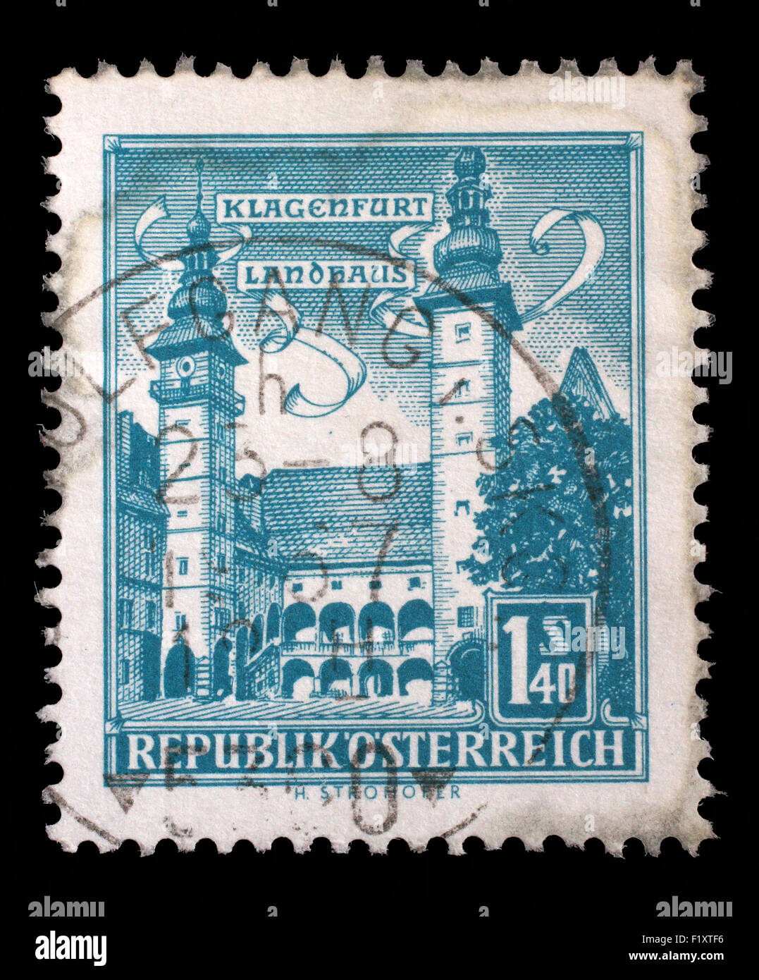 Briefmarke gedruckt in Österreich zeigt Kreisstadt, Klagenfurt, ca. 1960 Stockfoto