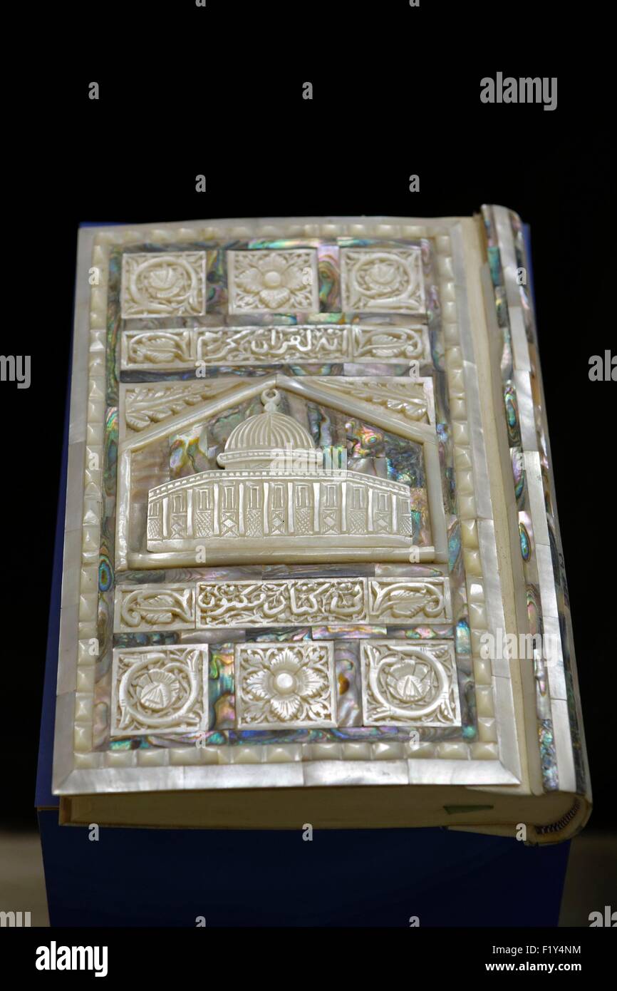 Vereinigte Arabische Emirate, Dubai, Al Ain, Al Ain National Museum, Koran Stockfoto