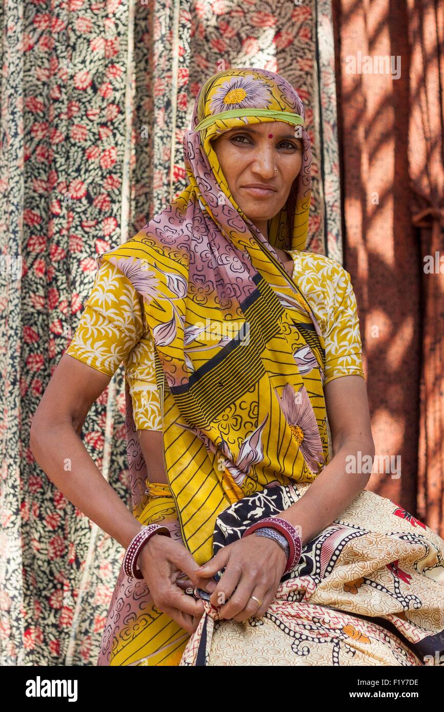 Indien, Rajasthan State Sanganer, Textilfabrik, trockenen Textilsammlung Stockfoto