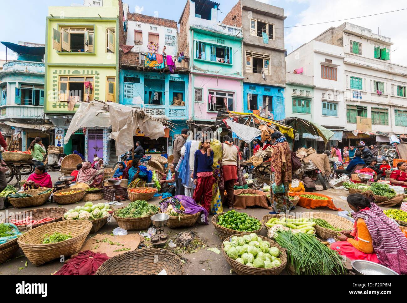 Indien, Bundesstaat Rajasthan, Udaipur, der Obst- und Gemüsemarkt Stockfoto