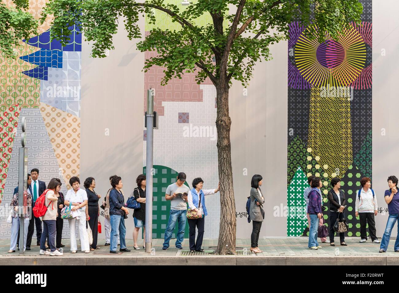 Südkorea, Seoul, Jung-gu Bezirk Bushaltestelle Stockfoto