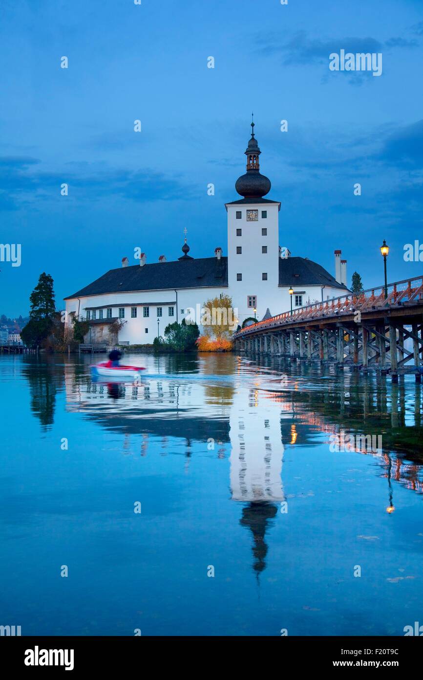 Österreich, Oberösterreich, Gmunden, Traunsee See Ort Burg Stockfoto