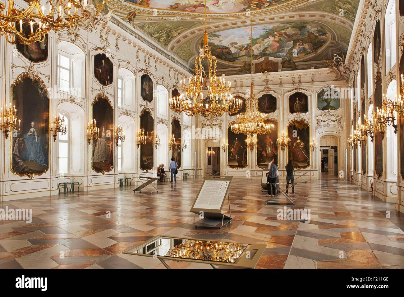 Österreich, Tirol, Innsbruck, Hofburg, Saal der Riesen Stockfoto