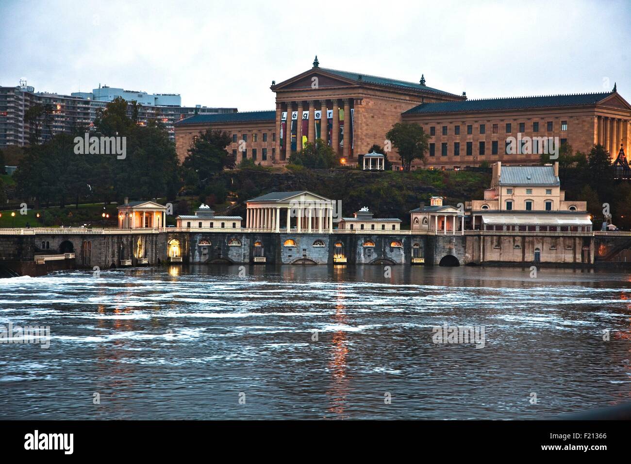 USA, Pennsylvania, Philadelphia, Kunstmuseum, Wasserwerke, Bootshaus Zeilenbereich, Schuylkill River Stockfoto