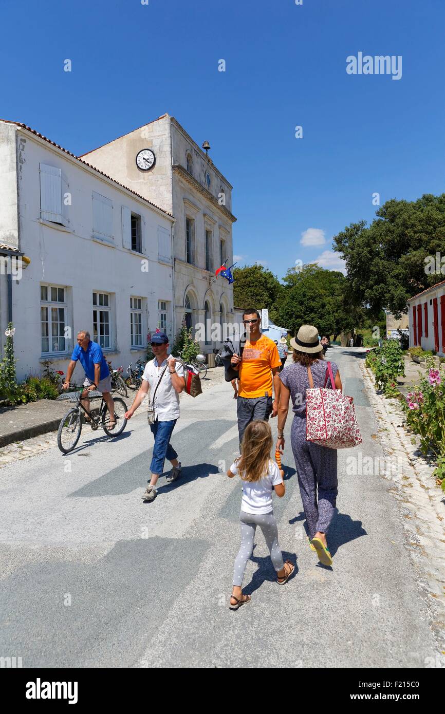 Frankreich, Charente Maritime, Ile d ' Aix, Stein und Wasser Dörfer, Gourgaud Straße mit der Bezeichnung Stockfoto