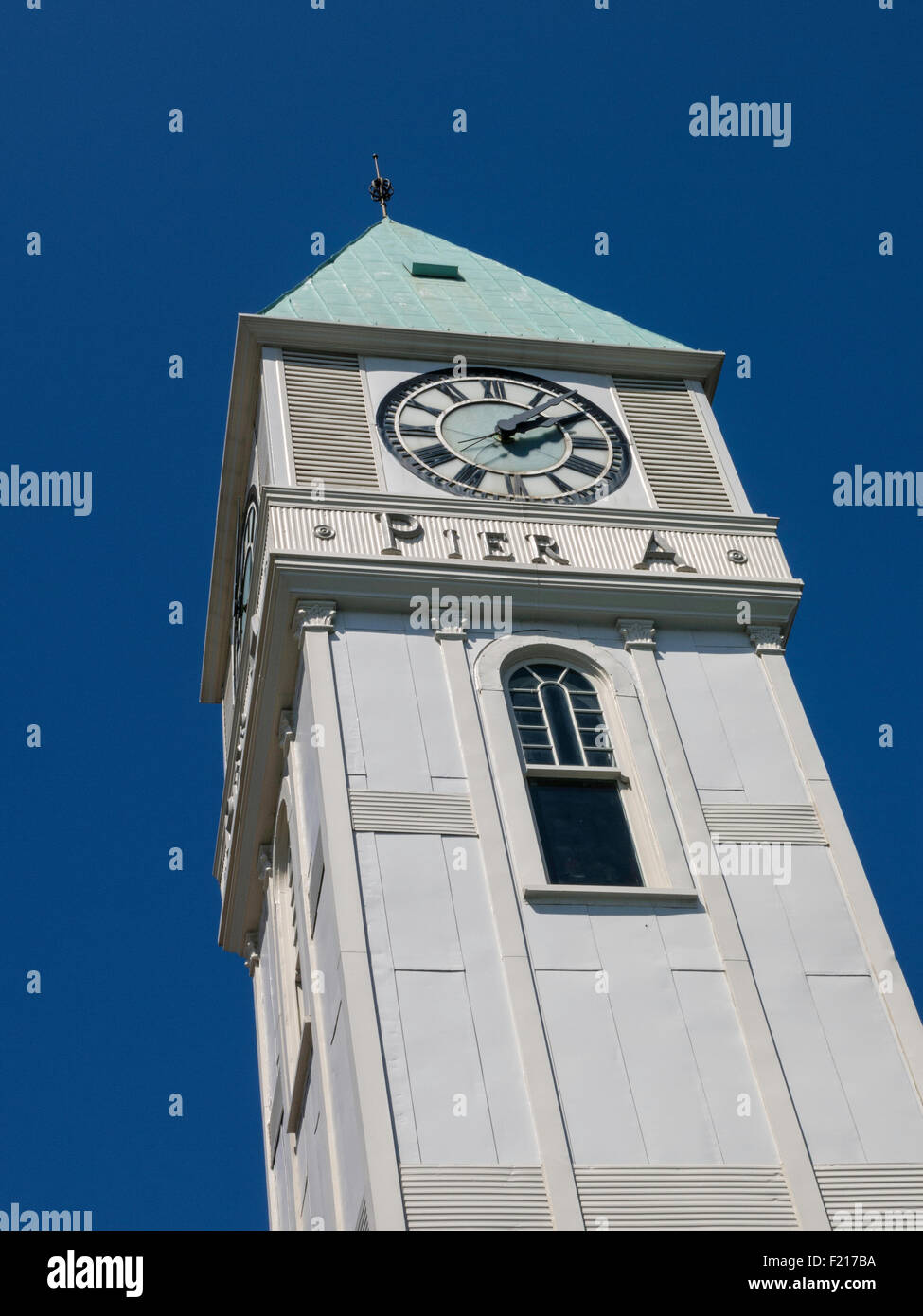 Restaurierte Stadt Pier A, Battery Park, New York, USA Stockfoto