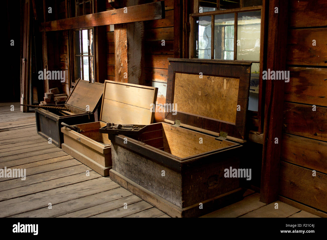 19. Jahrhunderts Schiff des Tischlers Truhen auf der Percy & kleine Werft. Maine Maritime Museum in Bath, Maine. Stockfoto