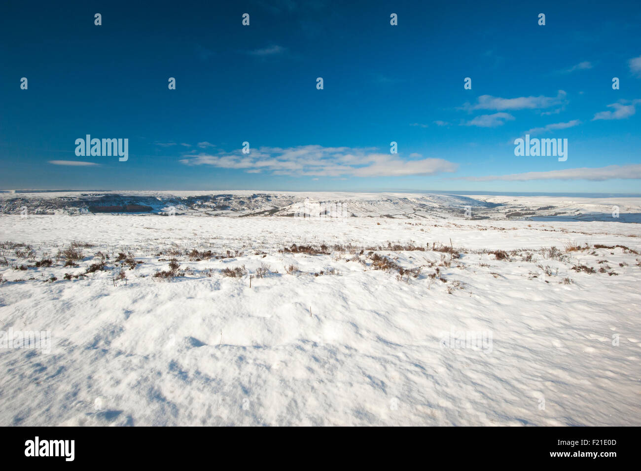Englische ländliche Landschaft Landschaft Szene im Winter mit Schnee bedeckt Stockfoto