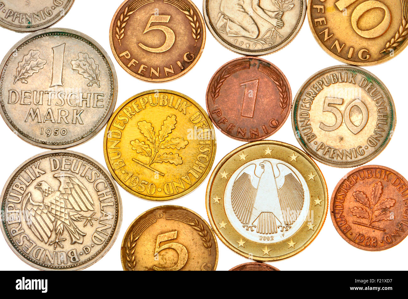 Deutsche Münzen, 1 Euro und Pre-Euro-Noten und Pfennig Stockfotografie -  Alamy
