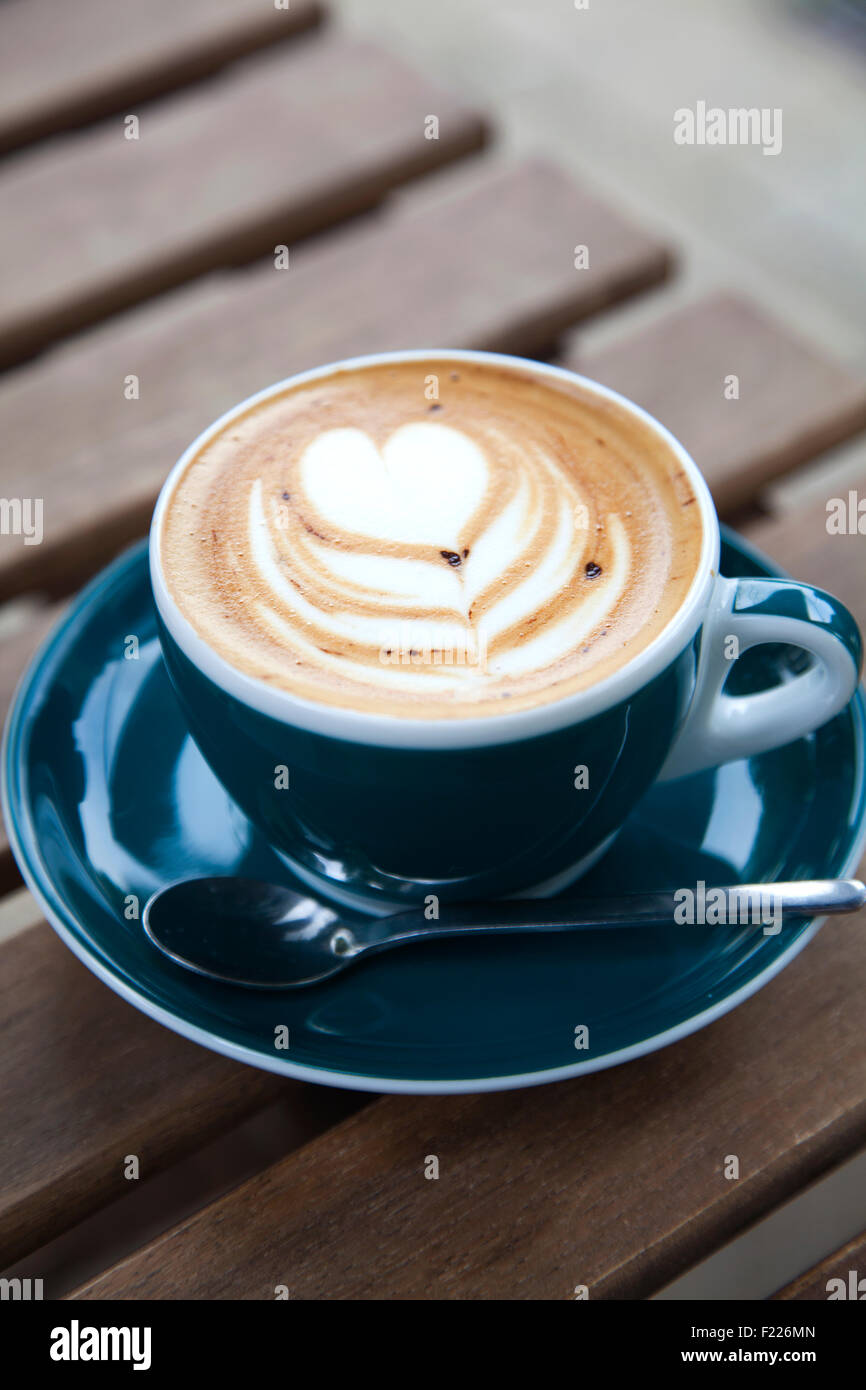 Herz Design Latte Art Stockfoto