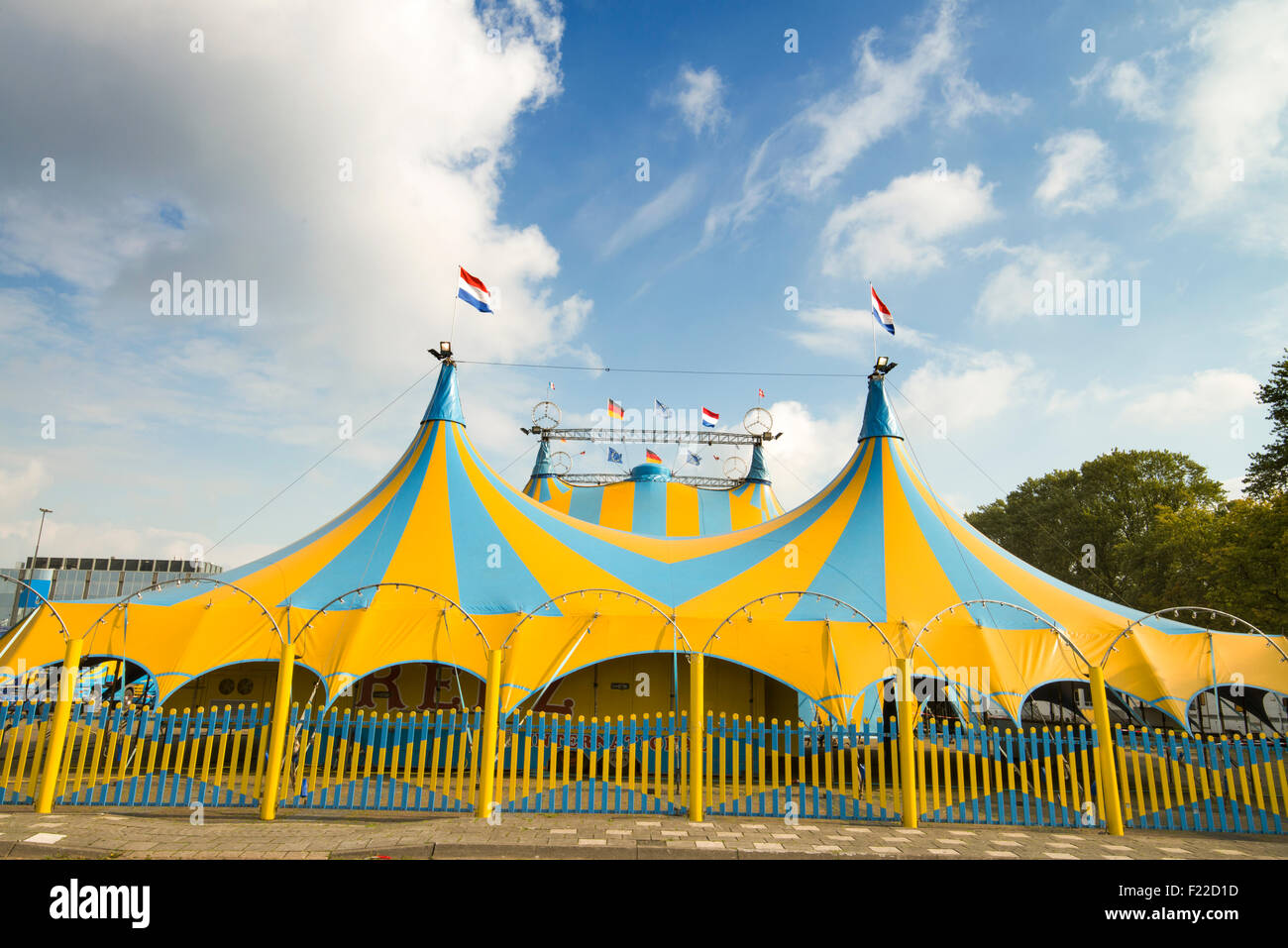 Zirkus in der Stadt Stockfoto