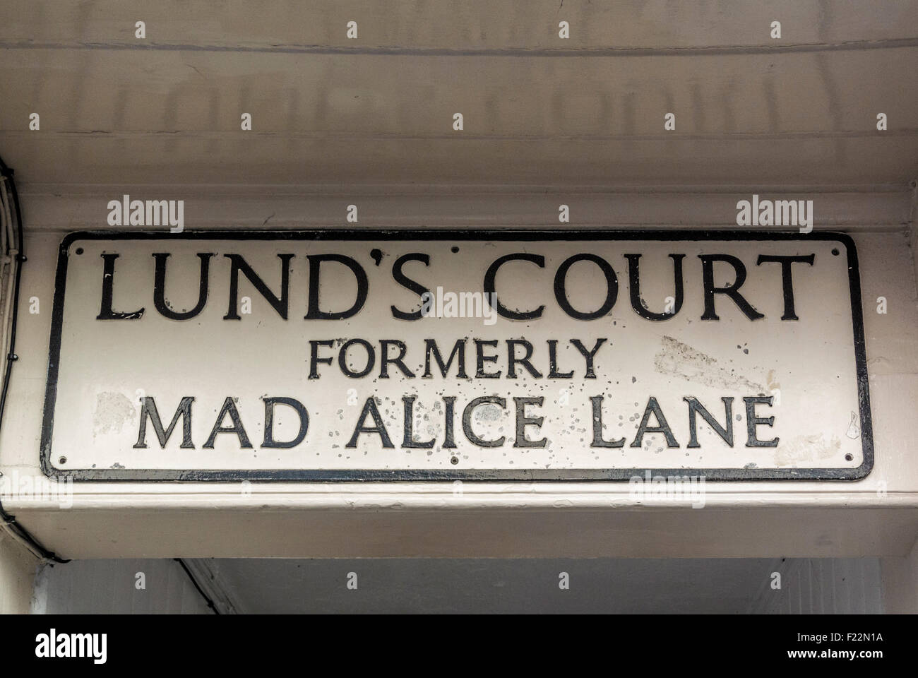 Lund Court, ehemals Mad Alice Lane - melden Sie sich an York Stadtzentrum Stockfoto