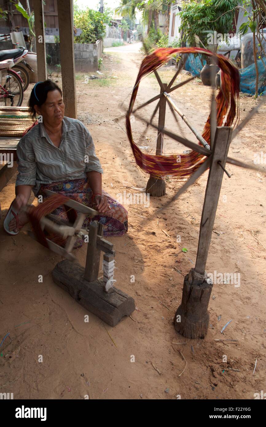 Natürliche Seidenproduktion Nord-Ost-Thailand, Provinz Isaan Stockfoto