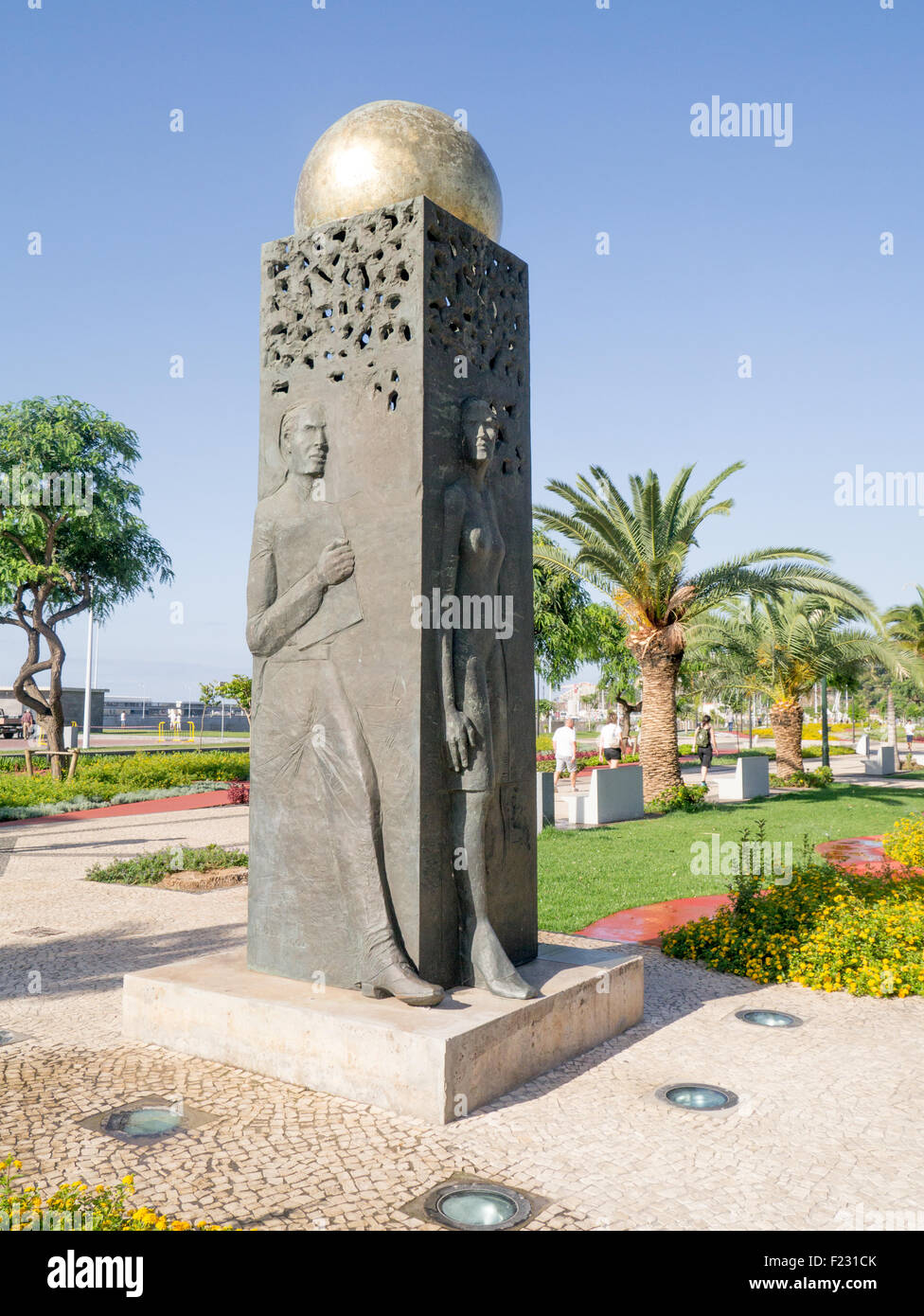 Die Statue von Dr. Alberto Joao Cardoso Goncalves Jardimon, Promenade von Funchal, Madeira, Portugal Stockfoto