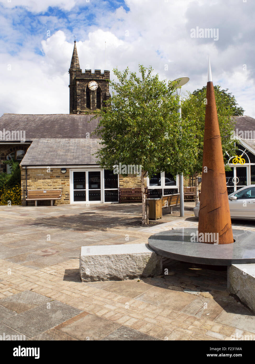 St Michaels Kirche, Rathaus und Kirche Mytholmroyd West Yorkshire England Stockfoto